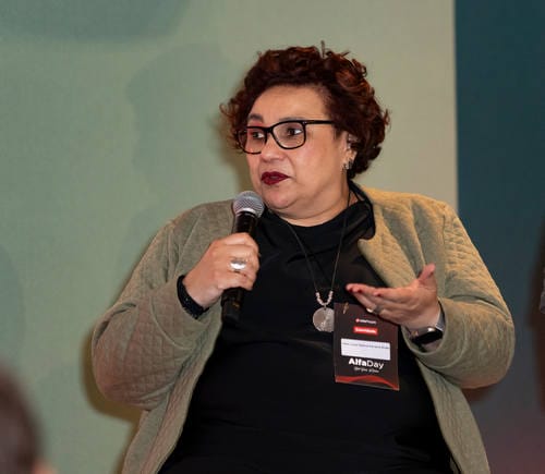 Vera Medina, Global BDM de Inteligência Artificial