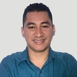 Leonardo Moya Montero