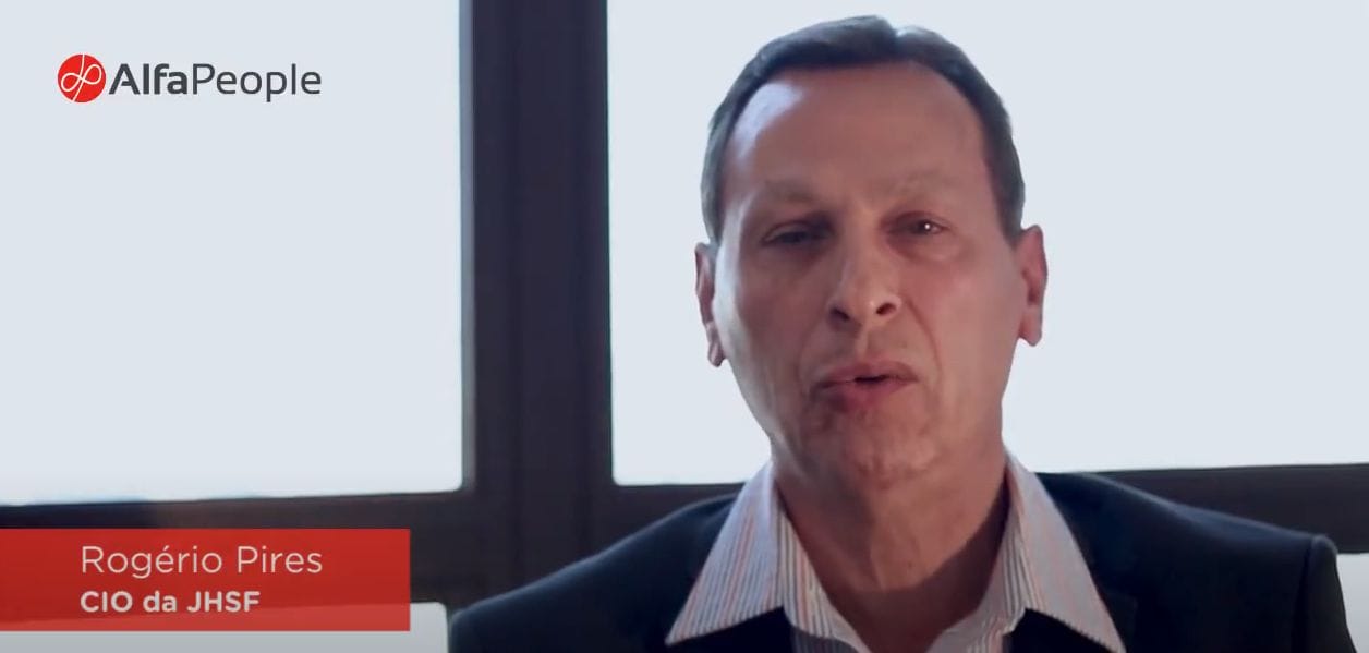 Interview with RogÃ©rio Pires