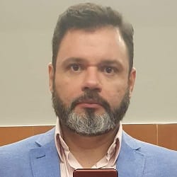 daniel lucas geraldeli