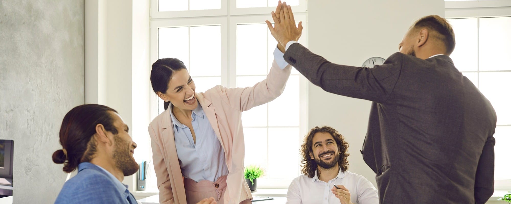KI-gestützter Vertrieb mit Dynamics 365 Sales: Mehr Zeit für echte Kundenarbeit