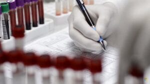 Video - How a healthcare provider improved patient care and patient experience using Dynamics 365